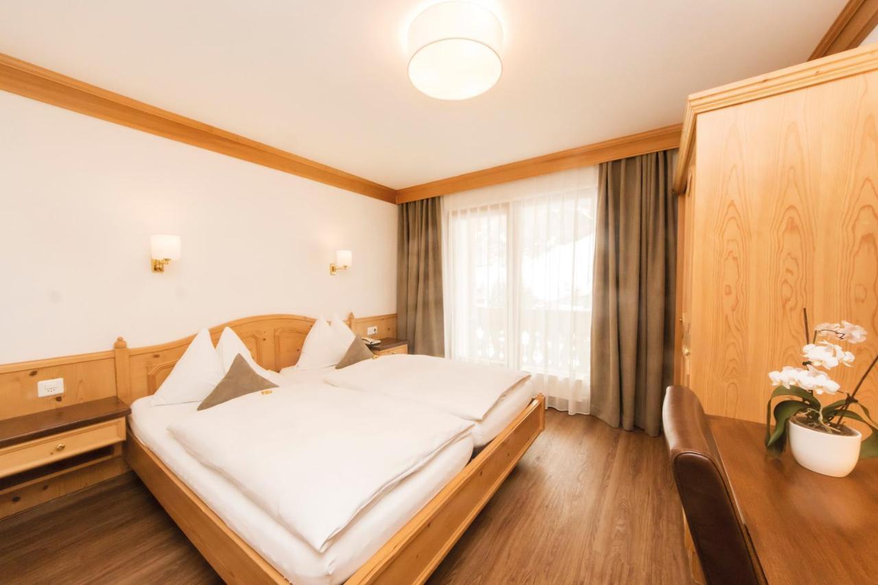 Waldpark Hotel Garni Samnaun Extérieur photo