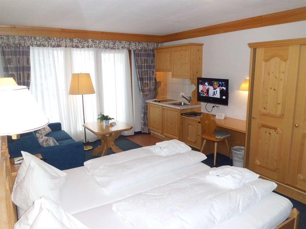 Waldpark Hotel Garni Samnaun Extérieur photo